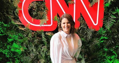 CNN America haber spikeri Kasie Hunt, hastaneye yetişemedi bebeğini evinin banyosunda dünyaya getirdi