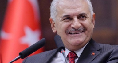 Binali Yıldırım, dosyasını son dakika teslim ederek yeniden milletvekili aday adayı oldu