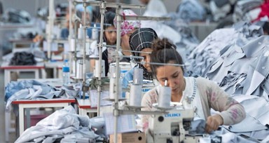 Almanya'da işçi alımı ve göçü kolaylaştıran yasa onaylandı