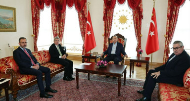 Cumhurbaşkanı Recep Tayyip Erdoğan Uluslararası Olimpiyat Komitesi Başkanı Thomas Bach'ı kabul etti
