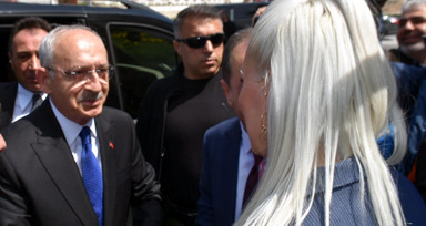 CHP Genel Başkanı ve Millet İttifakı'nın Cumhurbaşkanı Adayı Kemal Kılıçdaroğlu Edirne'den Bulgaristan'a geçiyor