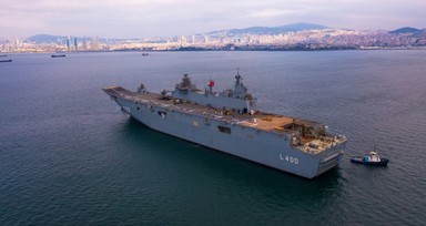 Son dakika haberleri... Vatandaşlar için Sarayburnu Limanı'na yanaşacak! TCG Anadolu'nun ziyaret saatleri belli oldu
