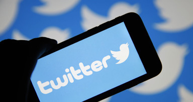 Twitter, mavi tik'i ücretsiz olarak geri yükledi