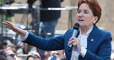 İYİ Parti Genel Başkanı Meral Akşener'den yeni seçim vaadi: 18-26 yaş grubundaki çocuklarımıza 2 bin 500 lira maaş bağlayacağız