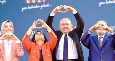 Millet İttifakı'nın cumhurbaşkanı adayı Kemal Kılıçdaroğlu yüzünü Batı'ya çevirdiğini BBC'de duyurdu: Rusya değil, siz