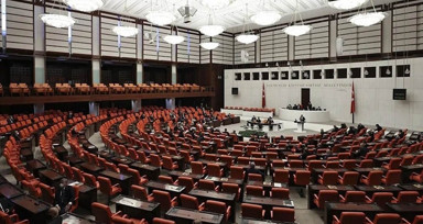 Meclis ne zaman tatile girecek?