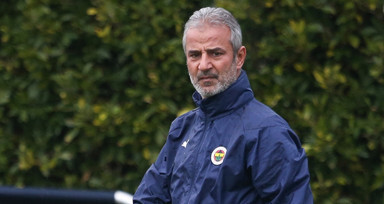 İşte Fenerbahçe'de gidecek isimler! İsmail Kartal neşteri vurdu 14 futbolcu yolcu