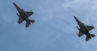 Ukraynalı pilotlara ekimden itibaren ABD'de F-16 uçuş eğitimi verilecek