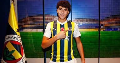 Fenerbahçe yeni transferi Omar Fayed'in lisansını çıkardı