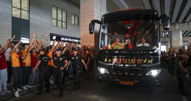 Gaziantep'te Galatasaray takım otobüsüne taşlı saldırı yapıldı