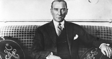 Cumhuriyet'in yüzüncü yılına özel: 100 fotoğrafla Atatürk'ün anıları