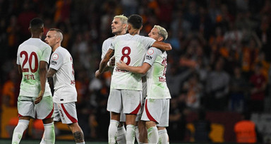 Galatasaray Avrupa'da 310. randevuda Manchester United karşısında