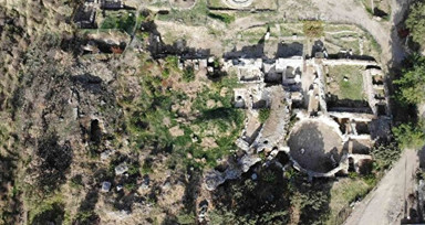 2400 yıl önceki ekonomik zorlukları kazıdaki iskeletlerden belirlediler