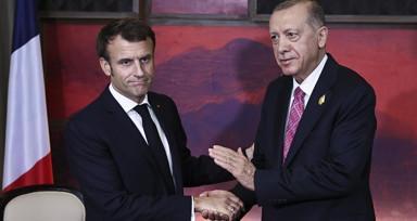 Son dakika... Cumhurbaşkanı Erdoğan Fransa Cumhurbaşkanı Macron ile görüştü