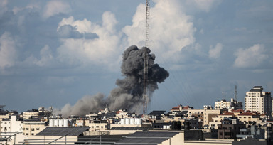 İsrail Gazze'deki sağlık merkezlerine 41 kere saldırdı