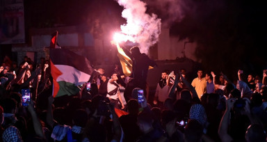 İsrail hain saldırılarına devam ediyor! Gazze'deki hastane katliamı dünyanın birçok yerinde protesto edildi