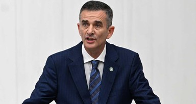 İYİ Parti'den ihracı istenen Ümit Dikbayır'a 'istifa çağrısı' şoku! Sakarya il teşkilatı ayaklandı