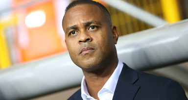 Resmen açıklandı: Adana Demirspor, teknik direktör Patrick Kluivert ile yollarını ayırdı