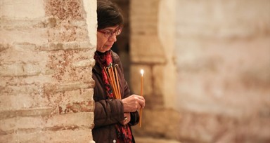 Antalya'da 'Noel Baba' için Kilise'de ayin düzenlendi