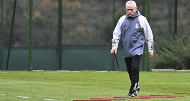 Beşiktaş’ta Rıza Çalımbay dönemi sona eriyor! İşte yerine gelecek dünyaca ünlü hoca