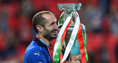 Masadan eksiliyor dostlar: Efsane stoper Chiellini emeklilik kararı aldı