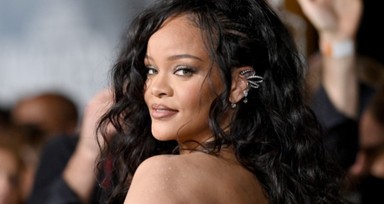 Dünyaca ünlü şarkıcı Rihanna Türkiye'ye geliyor