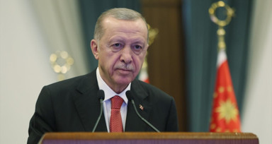 Cumhurbaşkanı Erdoğan CHP Genel Başkanı Özel'den 50 bin lira manevi tazminat kazandı