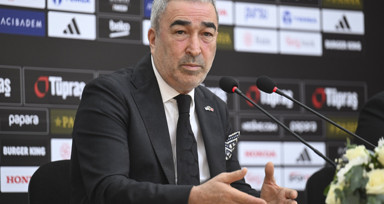 İşte Beşiktaş'ın yeni teknik direktörü! Bruno Genesio olmadı rota Giovanni van Bronckhorst'a çevrildi