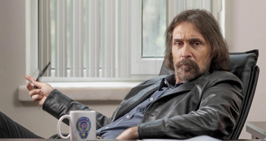 Ünlüler tek tek belediye başkanlığı için aday oluyor! Geçmişten günümüze kazanan tek isim Fatma Girik