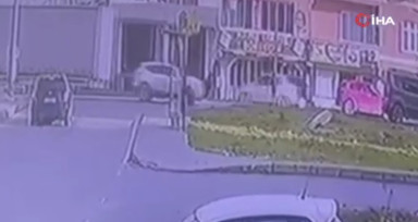 Arnavutköy'de yaya geçidinden geçen 1 kadına araba çarptı!