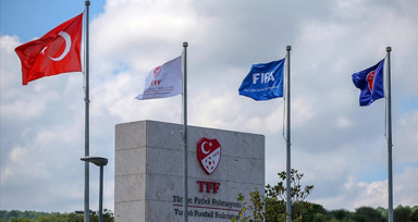 PFDK'den 2 futbolcuya men 5 kulübe para cezası