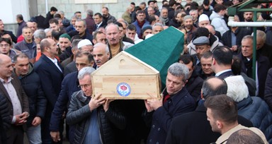 Trabzon'da silahla intihar eden lise öğrencisi arkadaşlarından helallik istemiş