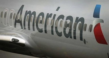 Havada panik: Yolcu uçağının mutfağında yangın