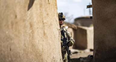 Irak ve Suriye'deki 3 ABD üssüne saldırı