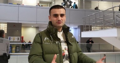 Kan revan içinde kalan CZN Burak sosyal medyada yaralı fotoğraflarını paylaştı