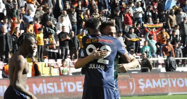 Kayserispor, 2-0 geride olduğu maçta Ankaragücü'nü 3-2 mağlup etti