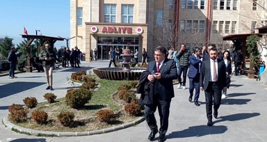 Son Dakika: 35 kişinin öldüğü Ezgi Apartmanı’nın firari 2 sanığı için ‘kırmızı bülten’ talebine mahkemeden ret