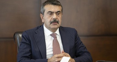 Milli Eğitim Bakanı Yusuf Tekin'den müfredat açıklaması