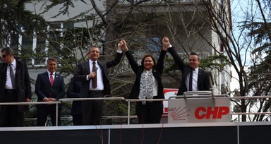 CHP'de DEM Parti krizi! Özgür Özel 'dil sürçmesi' dedi Burcu Köksal yalanladı