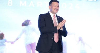 Hamza Dağ "kadın ve aile" projelerini tanıttı