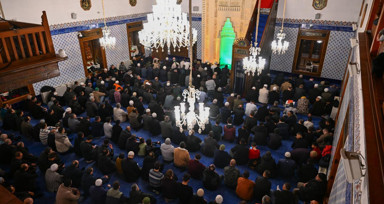 Türkiye'de ilk teravih namazı kılındı