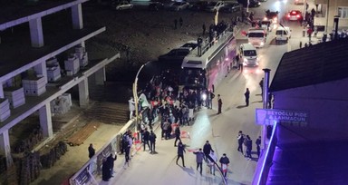 Van'da gösteri ve yürüyüşlere 15 günlük yasak
