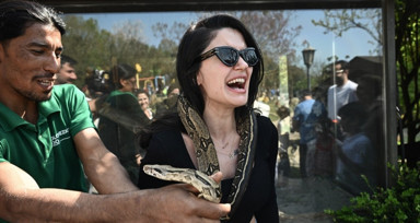 Polonezköy'deki hayvanat bahçesi bayramda çok sayıda ziyaretçiyi ağırladı