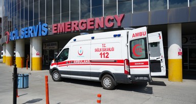 Erzincan’da 2 ayrı trafik kazasında 7 kişi yaralandı