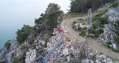 Antalya'da gerçekleşen teleferik kazasının ardından oluşan enkaz görüntülendi