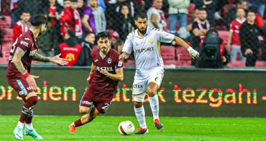 Samsunspor, Karadeniz derbisinde Trabzonspor'u mağlup etti