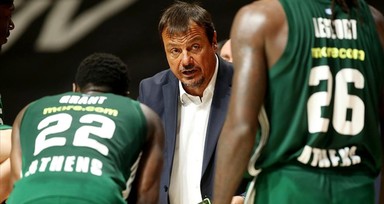 Ergin Ataman 3 farklı takımla 6. kez Dörtlü Final'de