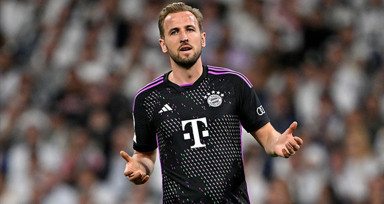 Harry Kane'in kupa laneti Bayern Münih'i de vurdu