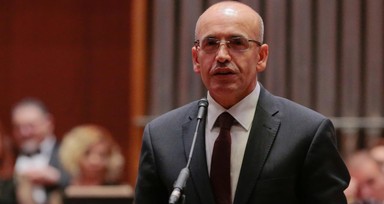 Bakan Mehmet Şimşek'ten 'carry trade' açıklaması