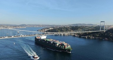 Bakan duyurdu: Boğaz geçiş ücretlerine zam
